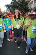 Poonam Dhillon at SCMM marathon in Mumbai on 17th Jan 2010 (3).JPG